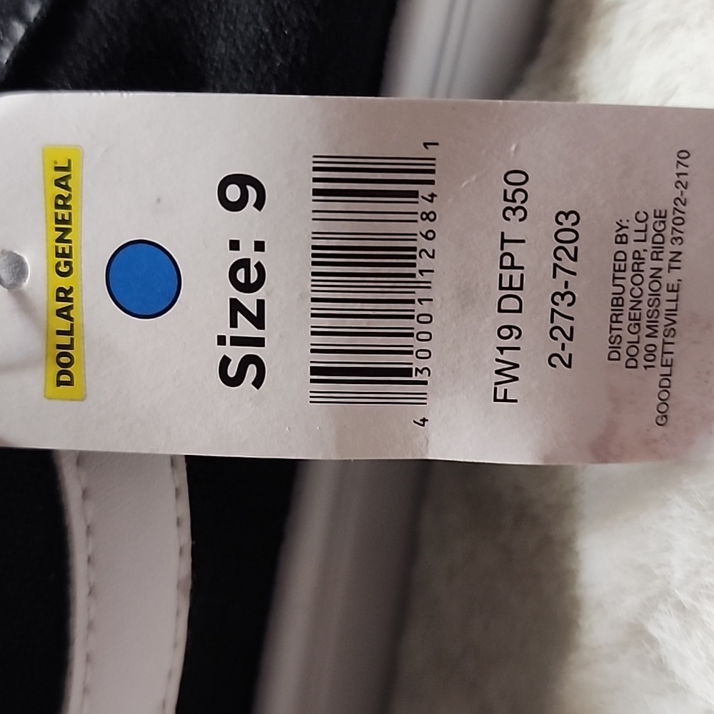 ST REVOLUTION NEW WITH TAGS MEN'S SIZE 9 SNEAKERS ๐ - Picture 3 of 10